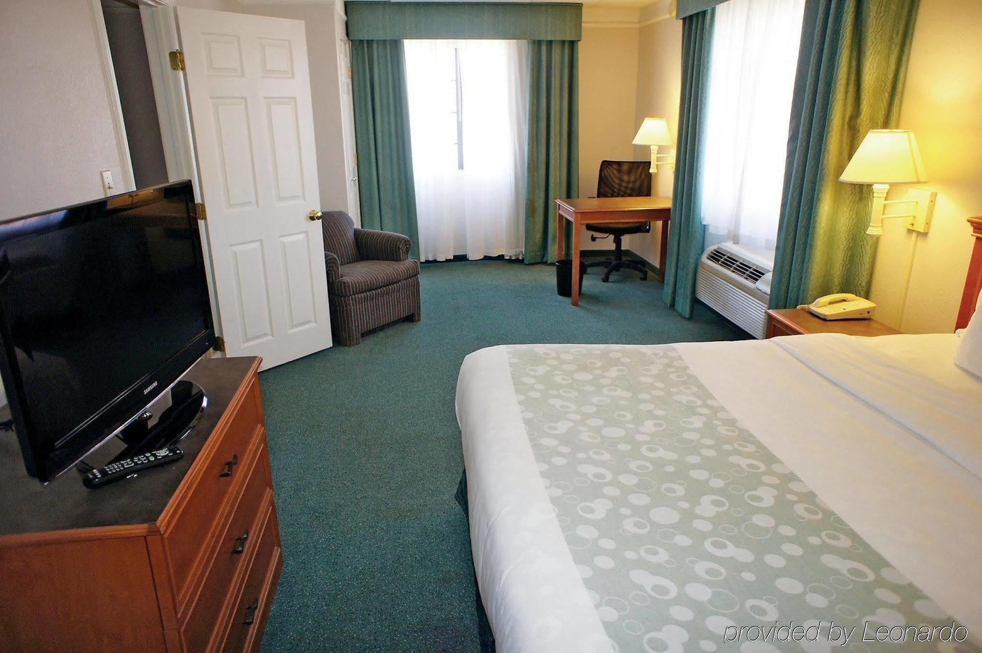 La Quinta Inn By Wyndham Norfolk Virginia Beach Zewnętrze zdjęcie